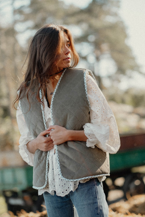 Dwustronna kamizelka RANCH szałwia